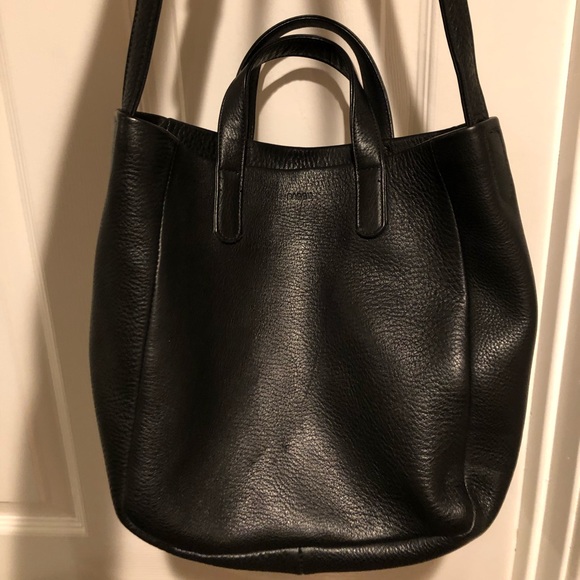BAGGU Handbags - Baggu black leather box bag